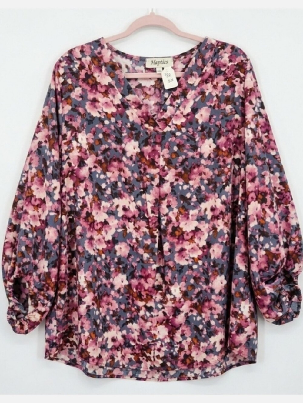 HAPTICS V-Neck Floral Balloon-Sleeve Blouse in Pink and Purple